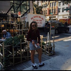 Meet your Posher, Alexia